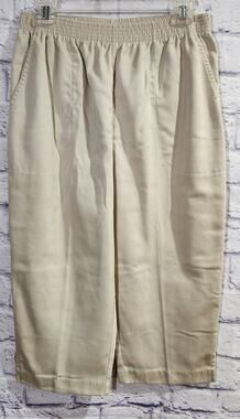 Bend Over Tan Beige Pull On Elastic Waist Cropped Pants Large Lightweight Soft